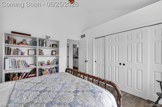 Builiding view fifty seven for 918 Gray Fox, Howell, MI. 48843