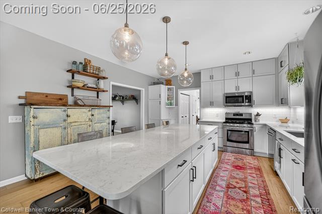 Builiding view ten for 918 Gray Fox, Howell, MI. 48843