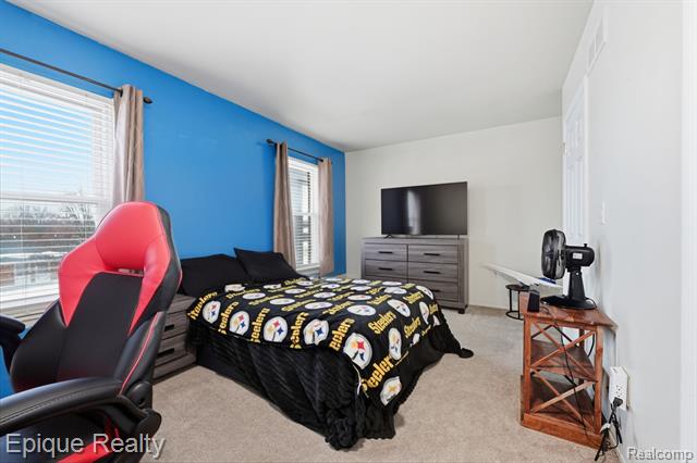 Builiding view nine for 16285 Raleigh Square, Southgate, MI. 48195