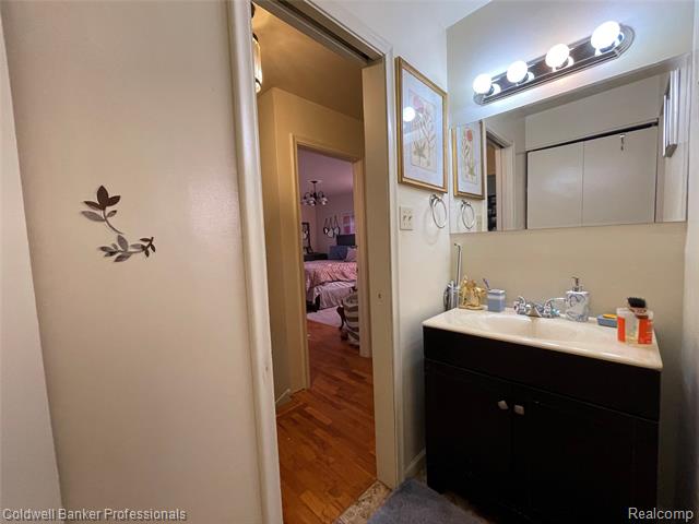 Builiding view eleven for 5021 Forest Side, Flint, MI. 48532