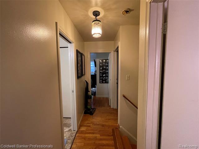 Builiding view fourteen for 5021 Forest Side, Flint, MI. 48532