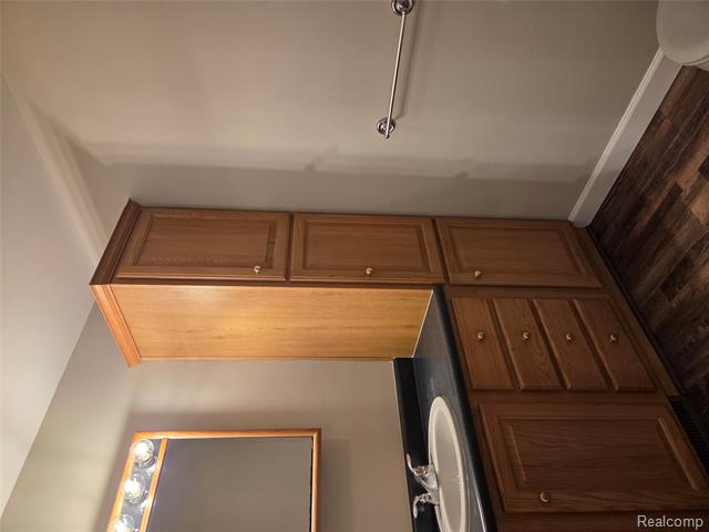 Builiding view fourteen for 7507 Pingree, Pinckney, MI. 48169