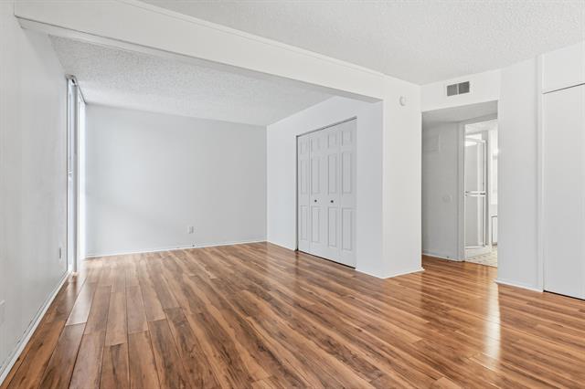 Builiding view five for 2411 Packard, Ann Arbor, MI. 48104