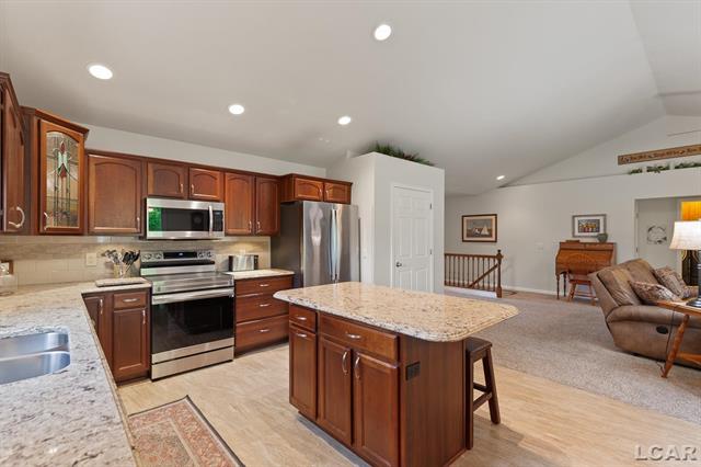 Builiding view twelve for 11590 Harrington Place, Brooklyn, MI. 49230
