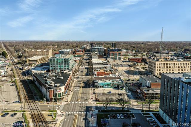 Builiding view fifty eight for 1409 Sunset, Royal Oak, MI. 48067