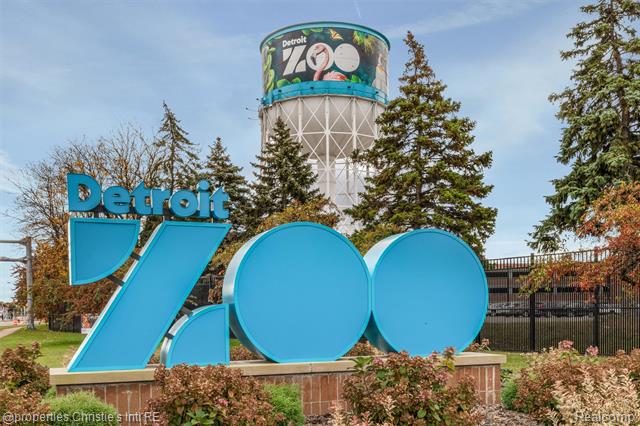 Builiding view fifty four for 1409 Sunset, Royal Oak, MI. 48067