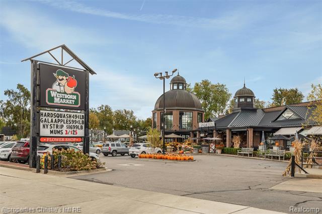 Builiding view fifty seven for 1409 Sunset, Royal Oak, MI. 48067