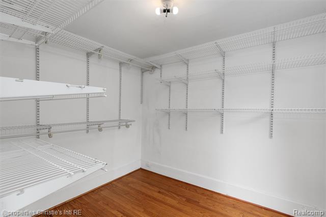 Builiding view forty one for 1409 Sunset, Royal Oak, MI. 48067