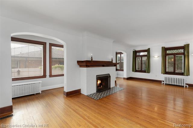 Builiding view seven for 1409 Sunset, Royal Oak, MI. 48067