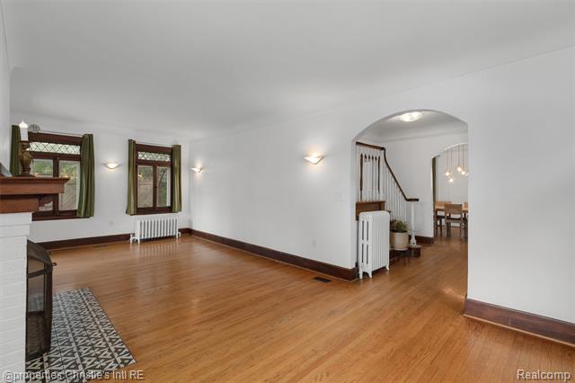 Builiding view six for 1409 Sunset, Royal Oak, MI. 48067