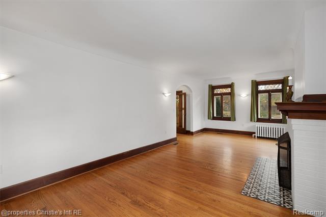 Builiding view ten for 1409 Sunset, Royal Oak, MI. 48067