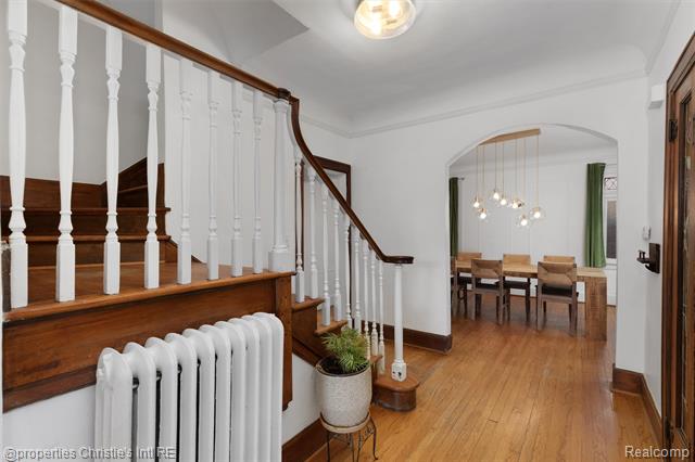 Builiding view thirteen for 1409 Sunset, Royal Oak, MI. 48067