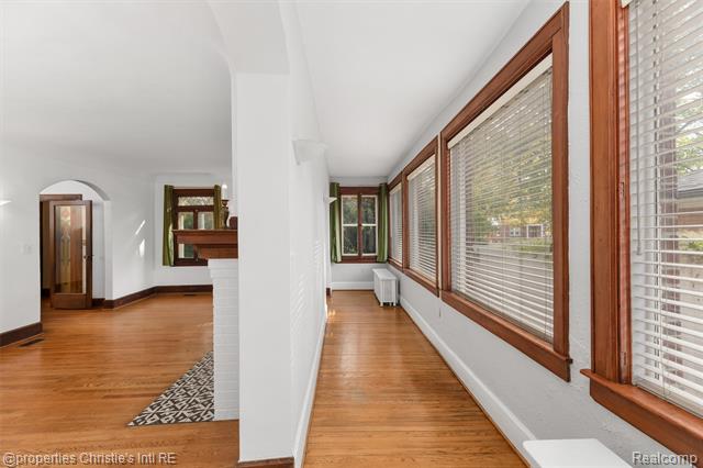 Builiding view twelve for 1409 Sunset, Royal Oak, MI. 48067