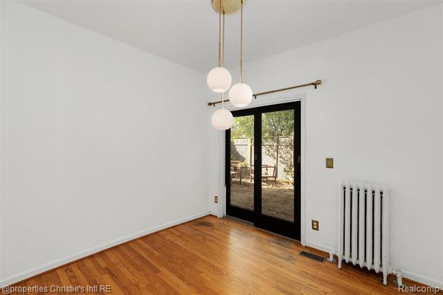 Builiding view twenty for 1409 Sunset, Royal Oak, MI. 48067