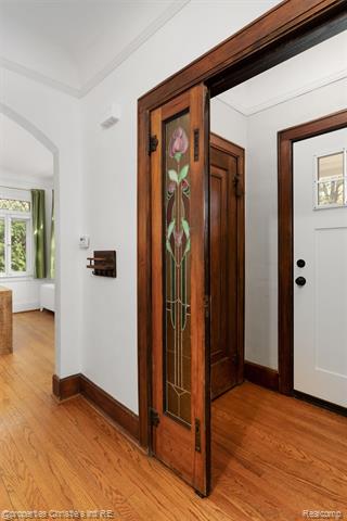 Builiding view two for 1409 Sunset, Royal Oak, MI. 48067