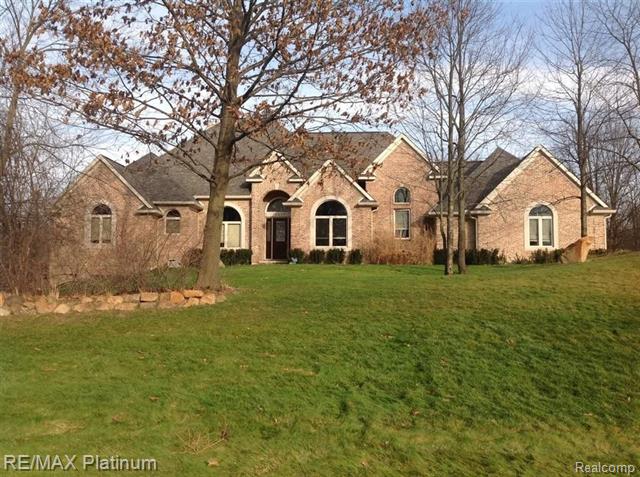 front view for 2417 Woodvale Trail, Brighton, Mi. 48114