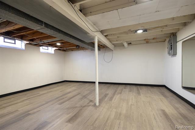 Builiding view fifteen for 8841 Sunrise, Sterling Heights, MI. 48312