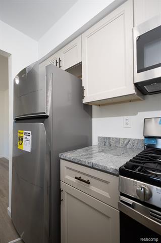 Builiding view four for 8841 Sunrise, Sterling Heights, MI. 48312