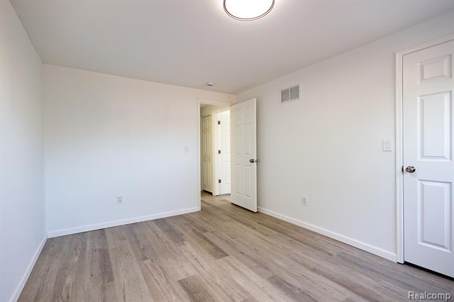 Builiding view thirteen for 8841 Sunrise, Sterling Heights, MI. 48312