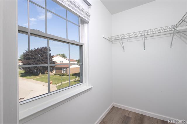 Builiding view twelve for 8841 Sunrise, Sterling Heights, MI. 48312