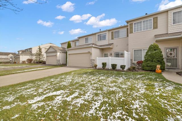 Builiding view one for 26709 Ashton, Trenton, MI. 48183