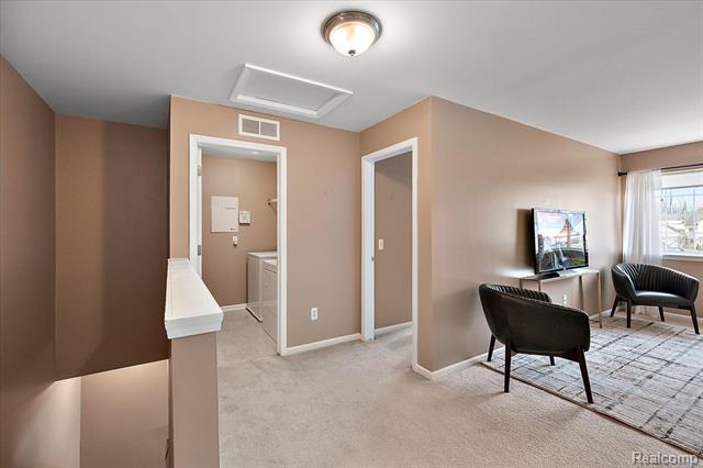 Builiding view twenty one for 26709 Ashton, Trenton, MI. 48183