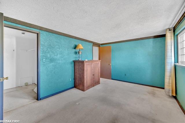 Builiding view twelve for 51204 Cathryn, New Baltimore, MI. 48047