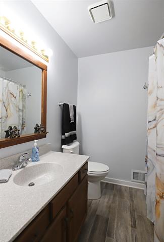 Builiding view seventeen for 8522 Tim Tam, Flushing, MI. 48433