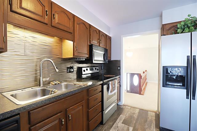 Builiding view ten for 8522 Tim Tam, Flushing, MI. 48433