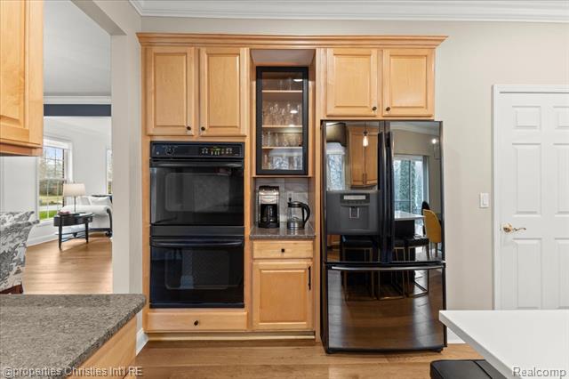 Builiding view forty three for 29202 Bradmoor, Farmington, MI. 48334