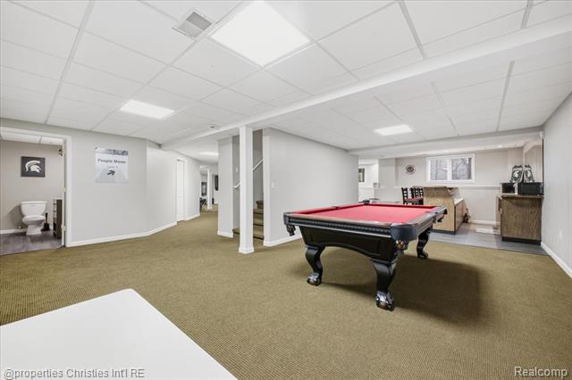 Builiding view seventy seven for 29202 Bradmoor, Farmington, MI. 48334