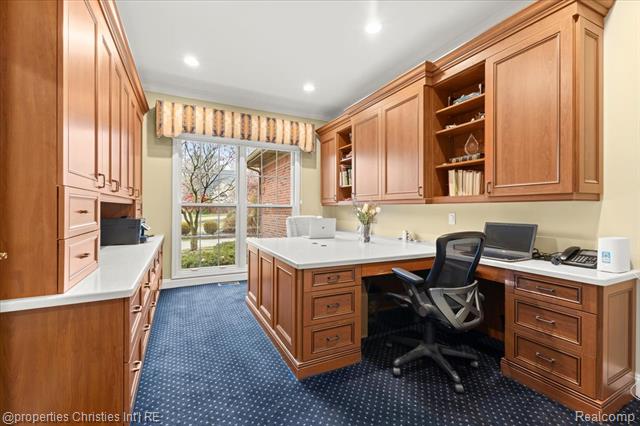 Builiding view thirty four for 29202 Bradmoor, Farmington, MI. 48334