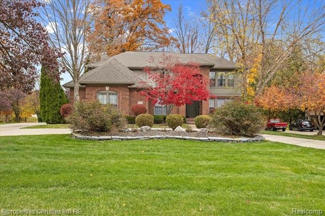 Builiding view twelve for 29202 Bradmoor, Farmington, MI. 48334