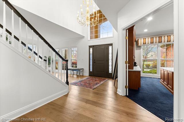 Builiding view twenty five for 29202 Bradmoor, Farmington, MI. 48334