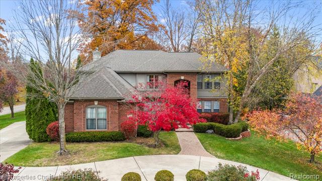 Builiding view two for 29202 Bradmoor, Farmington, MI. 48334