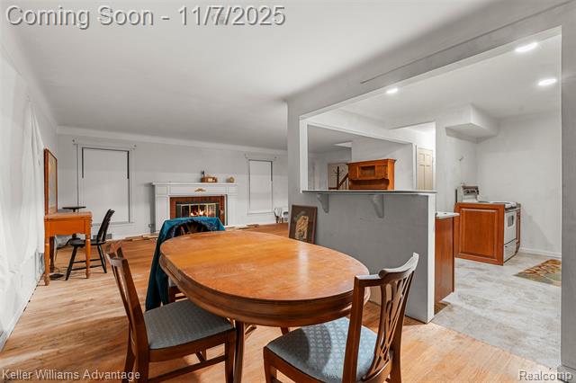 Builiding view seven for 1427 Marywood, Royal Oak, MI. 48067