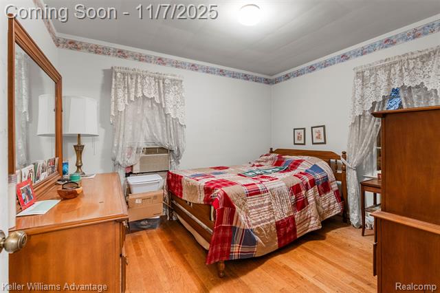 Builiding view ten for 1427 Marywood, Royal Oak, MI. 48067