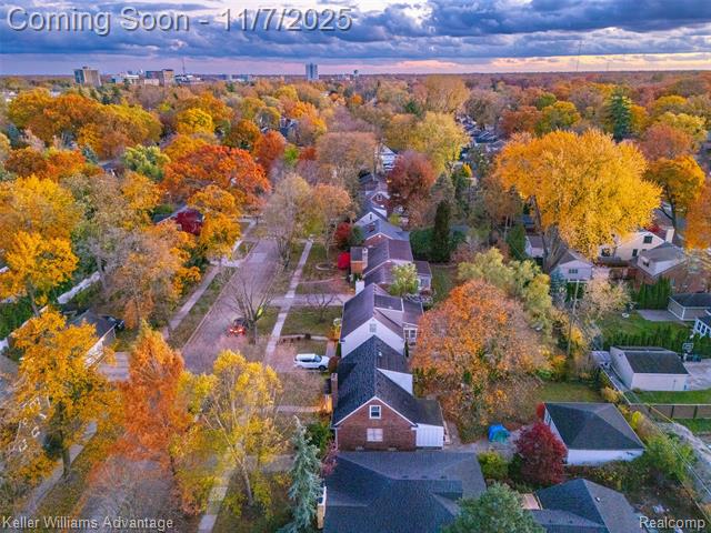 Builiding view twenty nine for 1427 Marywood, Royal Oak, MI. 48067