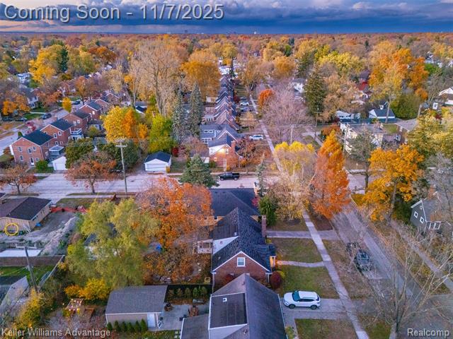 Builiding view twenty seven for 1427 Marywood, Royal Oak, MI. 48067