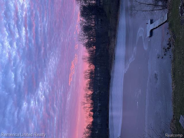 Builiding view thirty seven for 12237 Dalhart, Fenton, MI. 48430