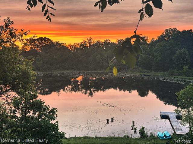 Builiding view thirty three for 12237 Dalhart, Fenton, MI. 48430