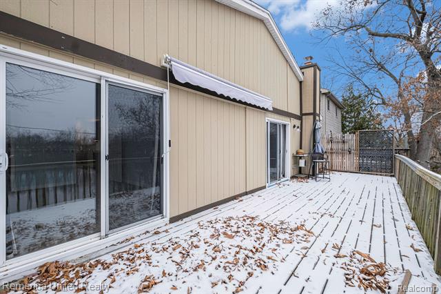 Builiding view twenty eight for 12237 Dalhart, Fenton, MI. 48430