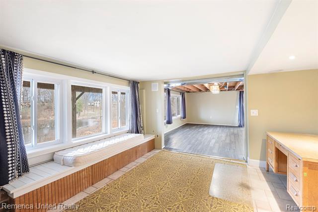 Builiding view twenty one for 12237 Dalhart, Fenton, MI. 48430