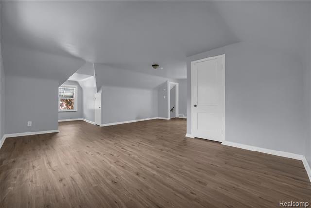 Builiding view nineteen for 17212 Sunderland, Detroit, MI. 48219