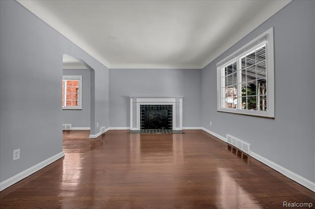 Builiding view three for 17212 Sunderland, Detroit, MI. 48219