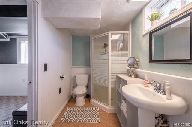 Builiding view twenty seven for 731 Cherry Hill, Columbiaville, MI. 48421