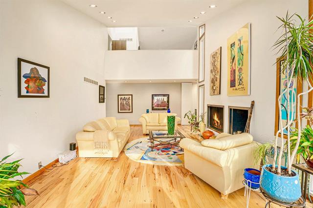 Builiding view fourteen for 28485 S Harwich, Farmington, MI. 48334