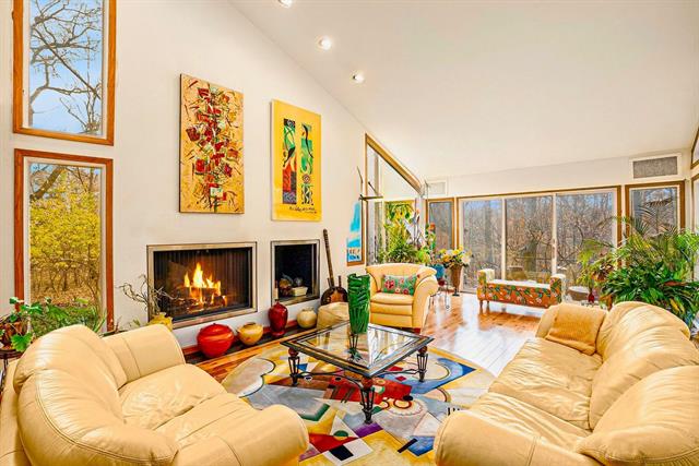 Builiding view thirteen for 28485 S Harwich, Farmington, MI. 48334