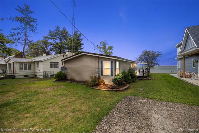 Builiding view twenty nine for 8723 Lakeshore, Lexington, MI. 48450