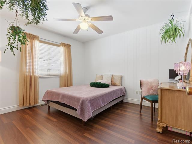 Builiding view fourteen for 37516 Charter Oaks, Clinton Township, MI. 48036